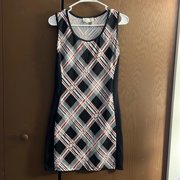 Dresses & Skirts - Women’s dress